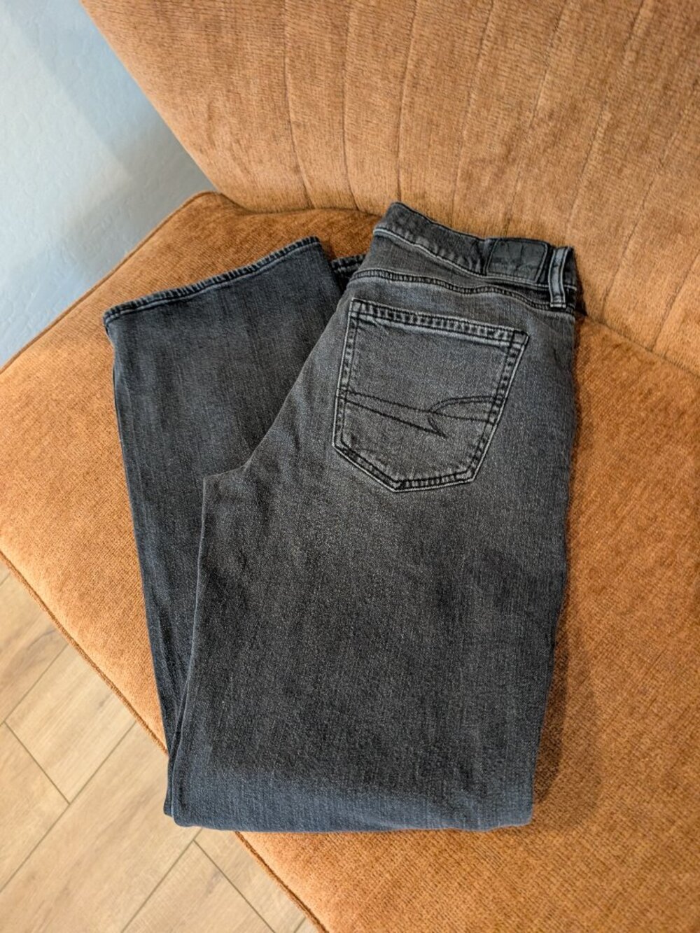 American Eagle faded black jeans